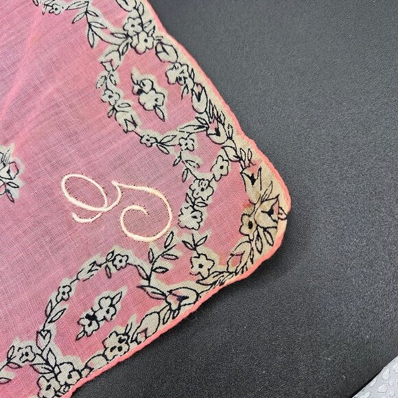 Vintage Handkerchief Lot Of 8 Embroidered & Printed Designs Cotton/linen blend - Picture 11 of 16